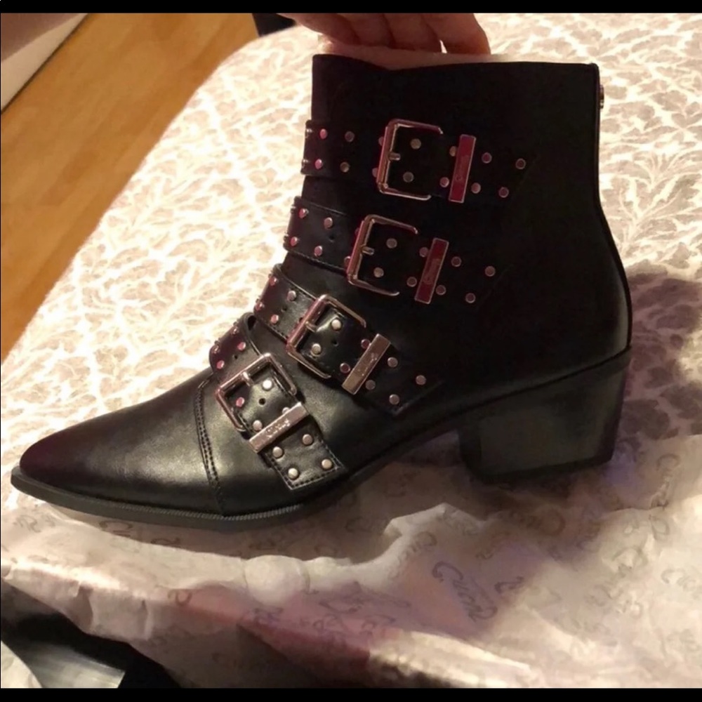 Black booties - Picture 2 of 6